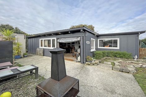 Photo of property in 49 Milson Line, Milson, Palmerston North, 4414