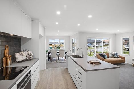 Photo of property in 8 Paul Way, Pokeno, 2402