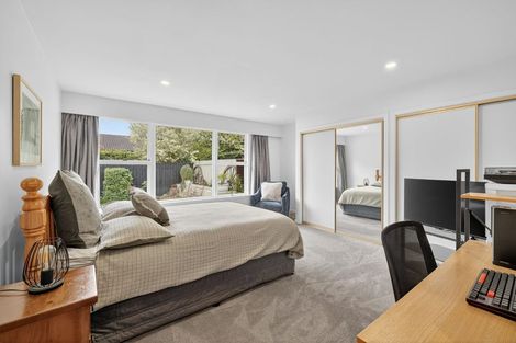 Photo of property in 194 Racecourse Road, Sockburn, Christchurch, 8042