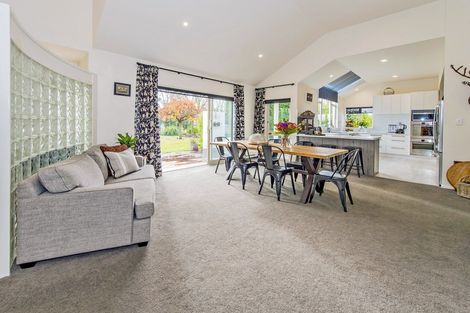 Photo of property in 1437 Old West Coast Road, West Melton, Christchurch, 7671