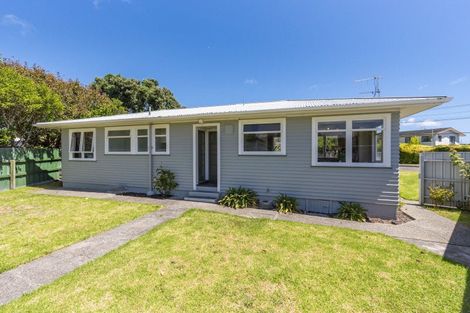 Photo of property in 40 Francis Road, Paraparaumu Beach, Paraparaumu, 5032