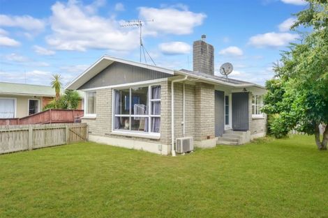 Photo of property in 25 Rosalind Street, Deanwell, Hamilton, 3206