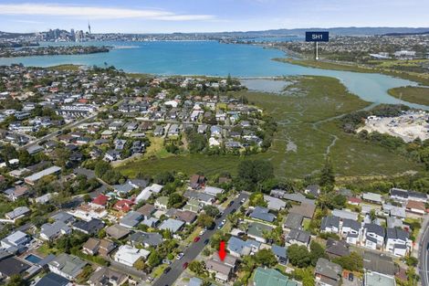 Photo of property in 27 Napier Avenue, Takapuna, Auckland, 0622