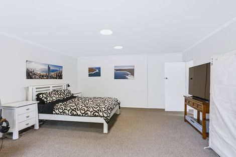Photo of property in 142c Ngamotu Road, Spotswood, New Plymouth, 4310