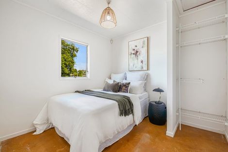 Photo of property in 101 Triangle Road, Massey, Auckland, 0614