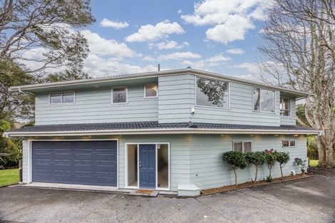 Photo of property in 37 Onedin Place, Titirangi, Auckland, 0604
