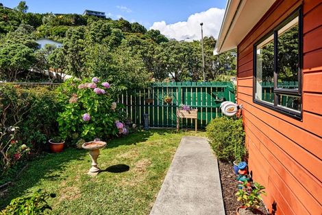 Photo of property in 12 Acheron Road, Paremata, Porirua, 5026