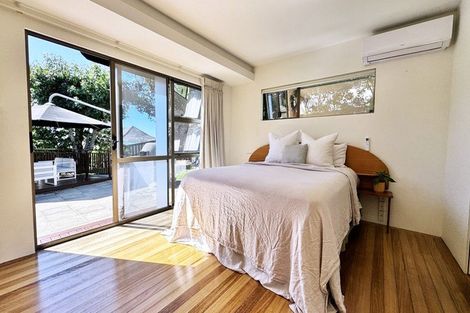 Photo of property in 26 Harper Street, Chatswood, Auckland, 0626