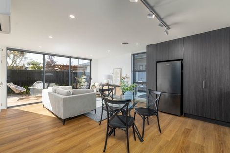 Photo of property in 2/71 Edinburgh Street, Spreydon, Christchurch, 8024