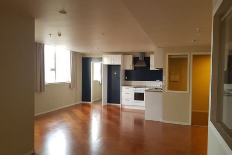 Photo of property in 13 Bruce Road, Glenfield, Auckland, 0629