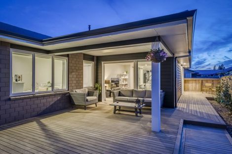 Photo of property in 3 Saint Vincent Way, Waikanae, 5036