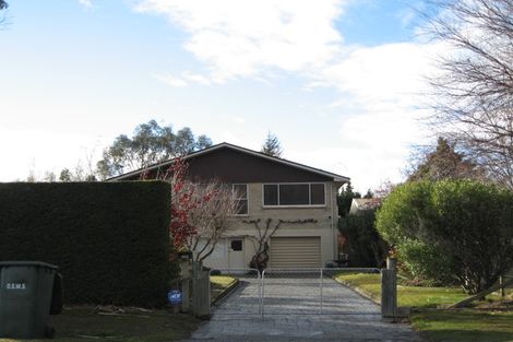 Photo of property in 195 Beacon Point Road, Wanaka, 9305