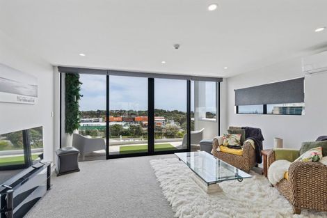 Photo of property in 5/86 Hurlstone Drive, Waiwhakaiho, New Plymouth, 4312