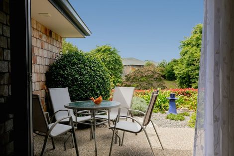 Photo of property in 19 Horsley Grove, Pyes Pa, Tauranga, 3112