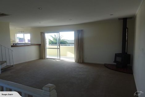 Photo of property in 12 Hinemoa Place, Snells Beach, 0920