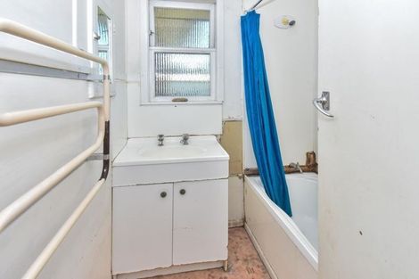 Photo of property in 43 Ashton Avenue, Otara, Auckland, 2023