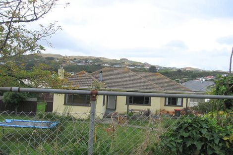 Photo of property in 280 Main Road, Tawa, Wellington, 5028