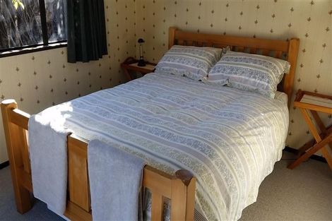 Photo of property in 231 Beacon Point Road, Wanaka, 9305