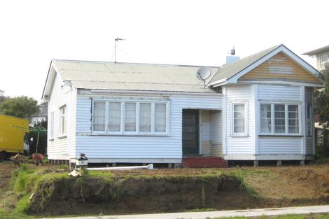 Photo of property in 49 South Road, Blagdon, New Plymouth, 4310