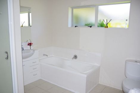 Photo of property in 36 Hurunui Lane, Kinloch, Taupo, 3377