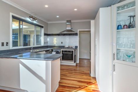 Photo of property in 7 Highbury Drive, Levin, 5510