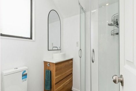 Photo of property in 13 Chastudon Place, Tawa, Wellington, 5028