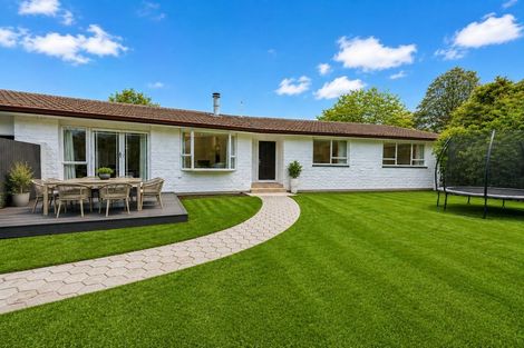Photo of property in 39 Gibbs Drive, Woodend, 7610