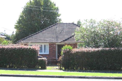 Photo of property in 135 Seabrook Avenue, New Lynn, Auckland, 0600