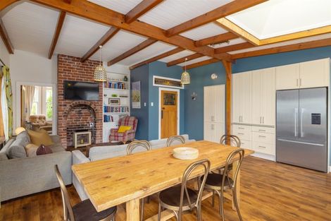 Photo of property in 104 Fisher Avenue, Beckenham, Christchurch, 8023