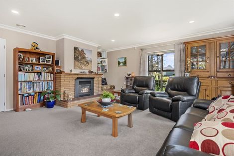 Photo of property in 2 Barnett Place, Te Puke, 3119