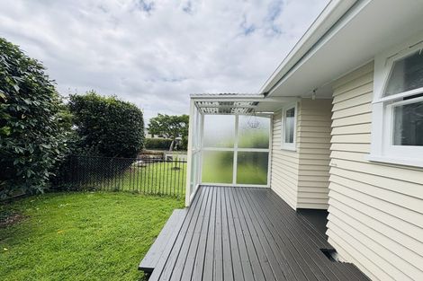 Photo of property in 80a Wikiriwhi Crescent, Awapuni, Palmerston North, 4412