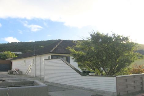 Photo of property in 48a Main Road, Wainuiomata, Lower Hutt, 5014