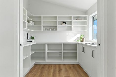 Photo of property in 9 Silverwood Lane, Leamington, Cambridge, 3495