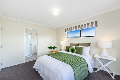 Photo of property in 23 Ashleigh Way, Waikanae Beach, Waikanae, 5036