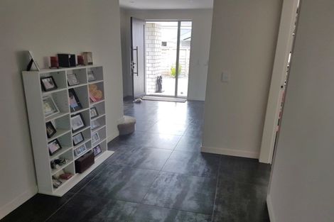 Photo of property in 5 Poaka Place, One Tree Point, 0118