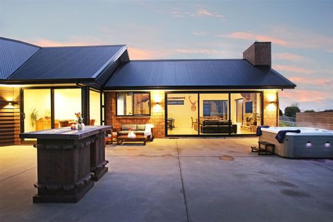 Photo of property in 5 Braxonne Close, Pukekohe, 2120