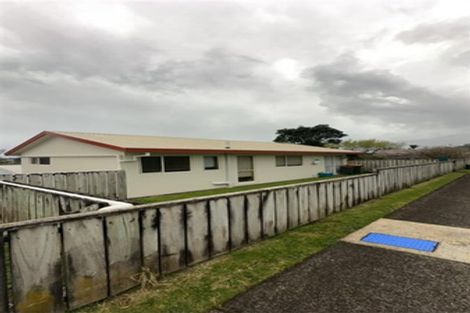 Photo of property in 170 Frankley Road, Frankleigh Park, New Plymouth, 4310