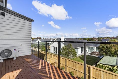 Photo of property in 31c Stanniland Street, Sunnyhills, Auckland, 2010