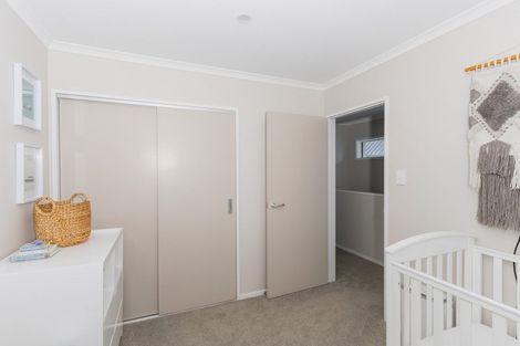 Photo of property in 5 Poaka Road, Hobsonville, Auckland, 0616