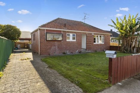 Photo of property in 1277 High Street, Taita, Lower Hutt, 5011
