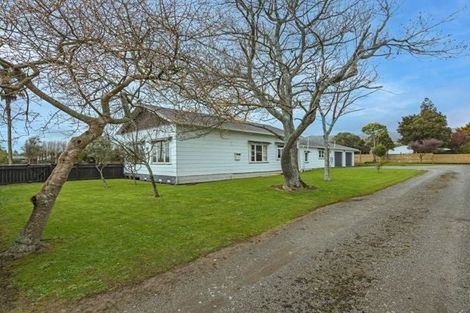 Photo of property in 10 Matipo Street, Tokomaru, Palmerston North, 4474