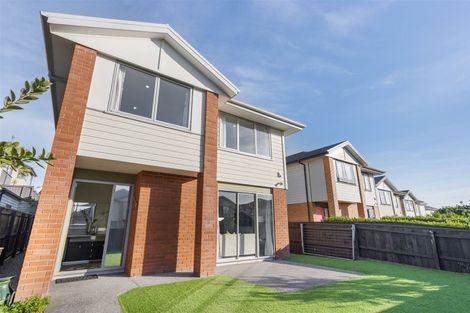 Photo of property in 10 Lane Cameron Place, Flat Bush, Auckland, 2019