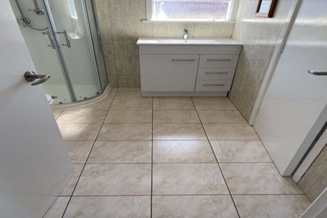 Photo of property in 43 Cheviot Street, Mangere East, Auckland, 2024