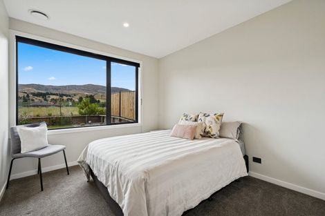 Photo of property in 93 Magnum Drive, Cromwell, 9310