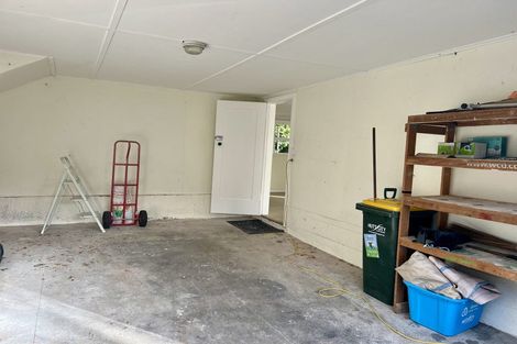 Photo of property in 6 Barberry Grove, Maungaraki, Lower Hutt, 5010