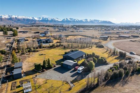 Photo of property in 16 Matukituki Crescent, Twizel, 7901
