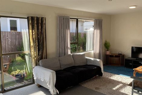 Photo of property in 30a Edward Avenue, Orewa, 0931