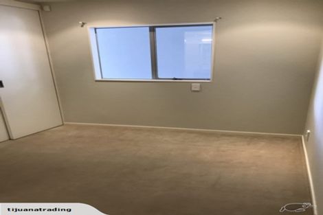 Photo of property in 204/252 Centreway Road, Orewa, 0931