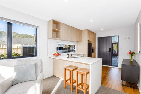 Photo of property in 5/6 Bertram Grove, Naenae, Lower Hutt, 5011