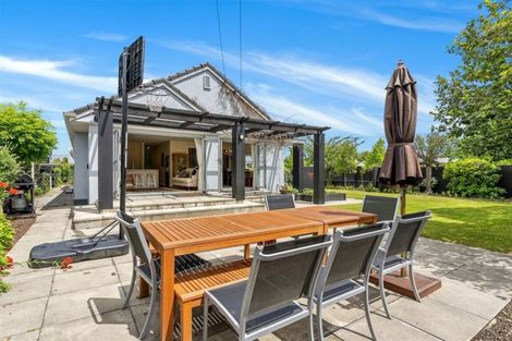 Photo of property in 48 Garreg Road, Bryndwr, Christchurch, 8052